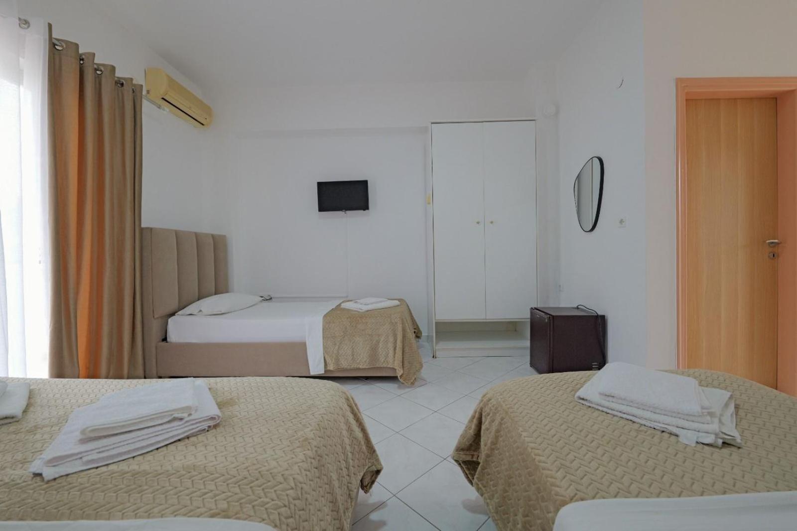 Hotel Eden ซารานเดอ ภายนอก รูปภาพ