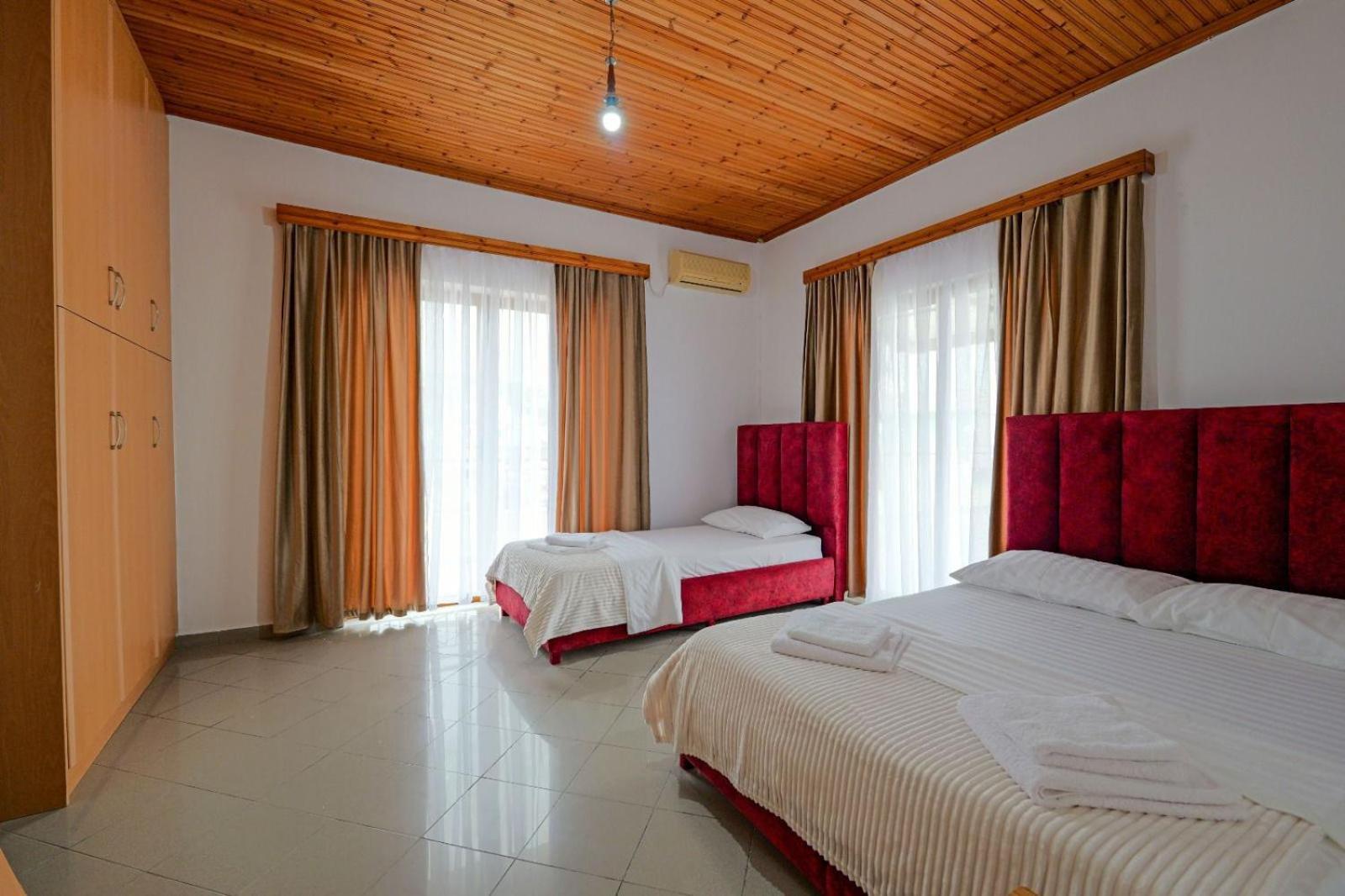 Hotel Eden ซารานเดอ ภายนอก รูปภาพ